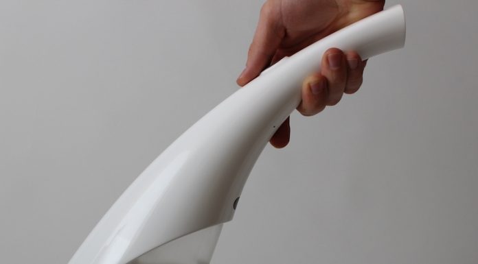 Loogun: Hygienische Toilettenreinigung dank Wasserstrahl